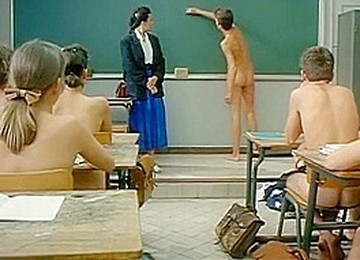 Zarostlá kundička,Sex na veřejnosti,Učitelka šuká se studentem