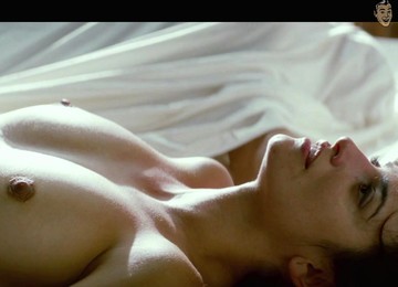 Gorgeous Penelope Cruz Flaunting Her Natural Titties In The Hottest Scenes