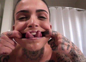 Tattooed Girl Leigh Raven Knows How To Satisfy Two Guys At Once