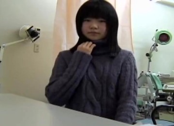 Young Japanese Girl Reaches An Orgasm At Her Gyno.s Office