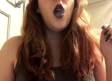 Sexy Chubby Goth Teen Smoking Red Cork Tip 100 Cigarette In Purple Lipstick