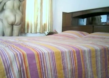 Hidden Cam In A Hotel Room Captures BBW Indian Aunty Seduced For Dirty Sex