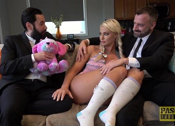 Blonde Slut London River Likes To Fuck In Front Of Her Husband