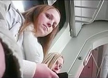 Flashing în Public,Sex în Tren