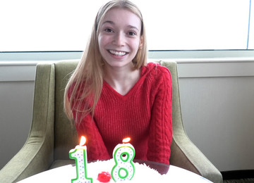 Holy Shit This Girl Is So Cute And She Just Turned 18.