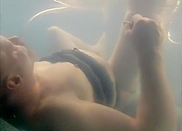 Sexe sous l'eau