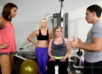 Random Girls Flash Their Nice Perky Titties In The Gym