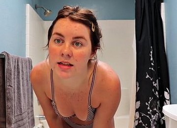 Sexo en la ducha,Striptease