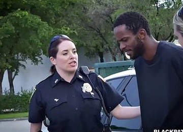 Two Thick Police Chicks Fuck A Black Fella Who Fucked Neighbor's Wife