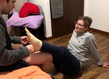 Perfect Footjob From My Perv Stepsister