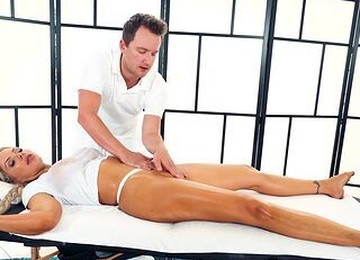 Еротичен масаж,Путка с пиърсинг,Бръсната путка