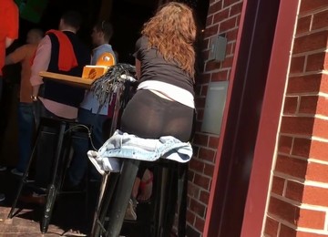 Candid Ass In Leeggings See Thru