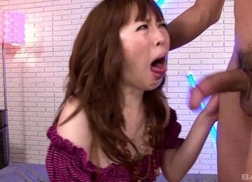 Hardcore Blowjob And Deep Throat From A Japanese Brunette MILF