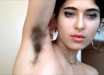 Hooot Babe Very Hairy Pussy