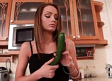Cute Chick Cooking And Fucking Her Veggies