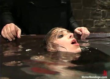 Gorgeous Maya Matthews Gets Humiliated In Water Bondage Vid