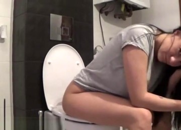 Toilet Girl