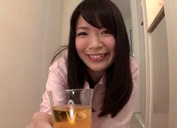 Japanese Woman In Lingere Opens Her Legs For A Creampie Game