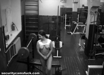 Security Cam In The Weight Room Tapes The Naughty Girl
