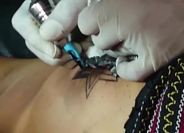 Ragazza Tatuata Scopata