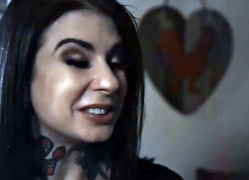 Busty Goth Babe Ivy Lebelle Gets A Hot Sex