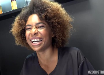 Ebony Smile Nymph In POV Porn Video