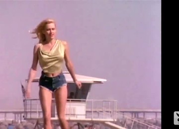 Vintage Blonde Karen Foster Poses For The Cam In Her Denim Shorts