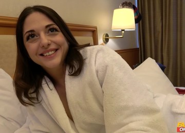 Wykorzystywanie Twarzy,Francuskie Porno,Hotelowe Ruchanie,Seks pod Prysznicem