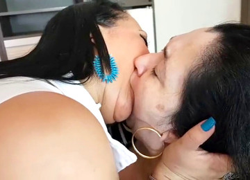 Brazil Lesbian, Brazilian Mother Daughter Intervist