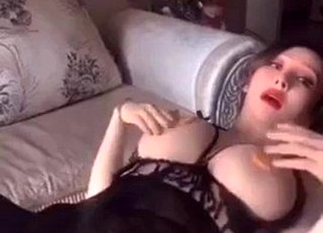 Азиатско чукане,Голям задник,Секс клипове за знаменитости,Секси танц,Секси бельо