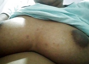 Indian Desi Bhabhi Show Her Boobs Ass And Pussy 02