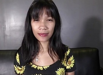 Tiny 18 Year Old Filipina Wants To Get Pregnant
