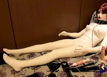 Gasmask, Kigurumi Latex Doll