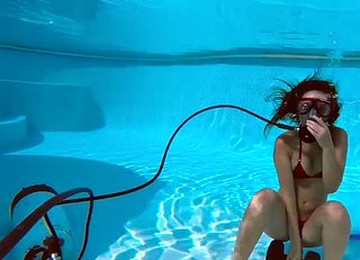 Lana Tanga In Red Lingerie Masturbates Underwater