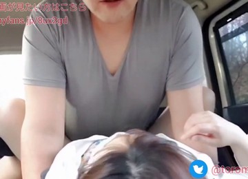 Asijská šukačka,Vyšukaná asijská mamka,Šukačka v autě,Máma a syn,Sex na veřejnosti