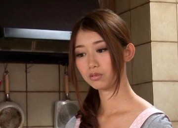 Sweet Maid Natsumi Inagawa Wants To Taste His Delicious Dick
