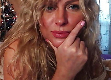 Blonde With Beautiful Curly Hair Shows Herself On Camera