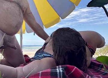Ruchanie na Plaży,Podglądanie Seksu