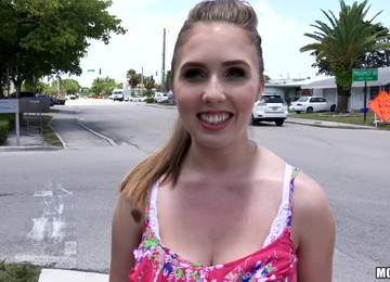 Public Pickups - Natural Gal Gets Paid For Blowjob 1 - Big Tits