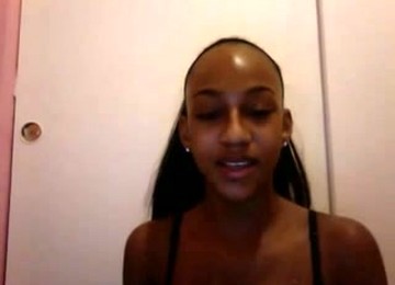 Lovely And Shiny Ebony Teen Booty Flashed On Webcam